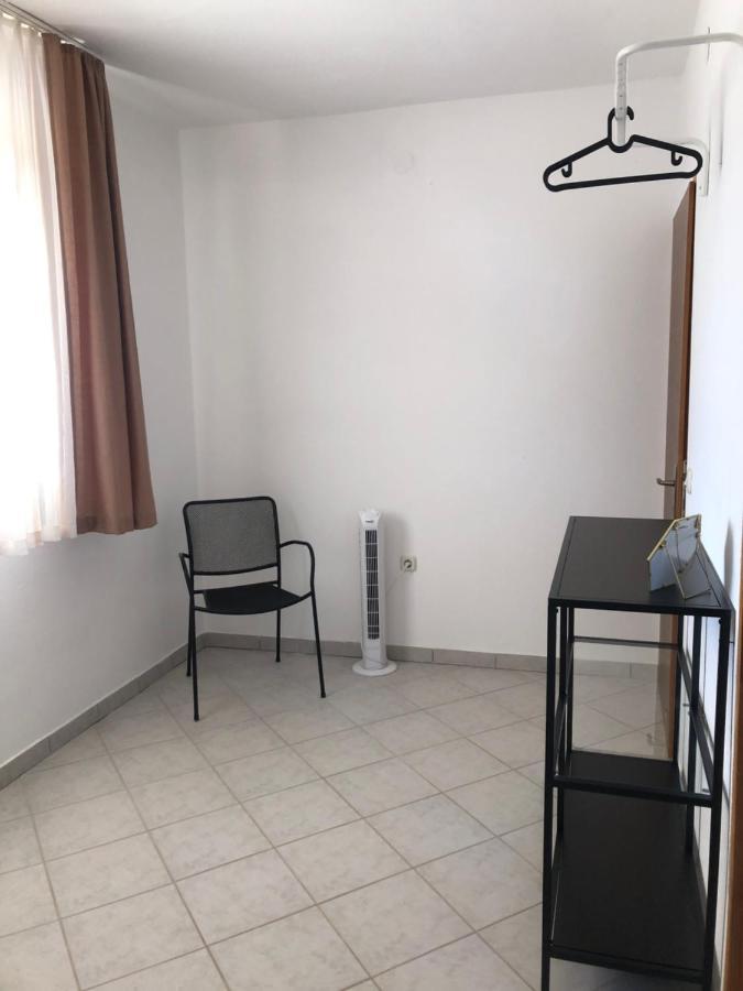 Apartment Marina Vir Exterior photo